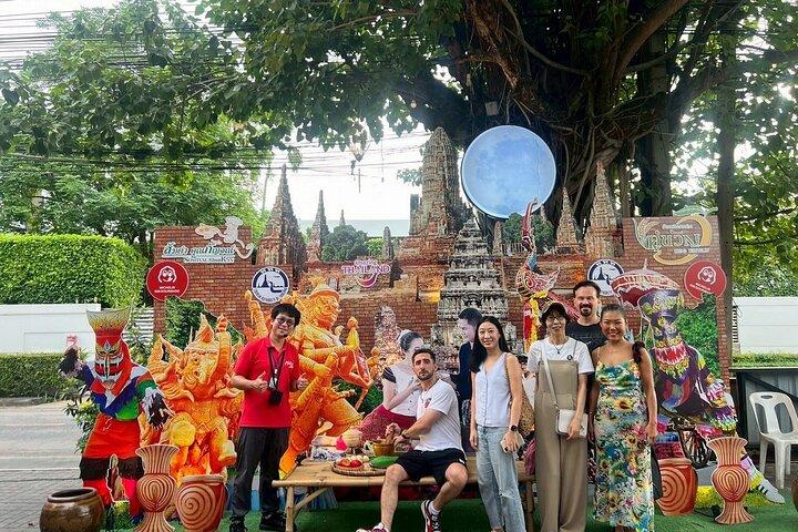 Bangkok Night Market Tour Dinner and Vintage Find