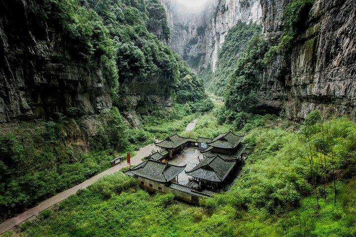 1 Day Private tour to Chongqing Wulong National Geology Park