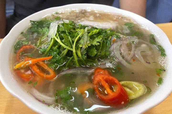NEW! Private Walking Hanoi Food Tour in the Old Quarter with Hang