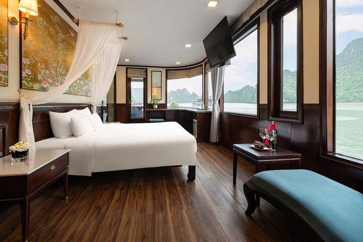 3-Day Lan Ha Bay 5* Cruises and Ninh Binh Day Tour with Bungalow