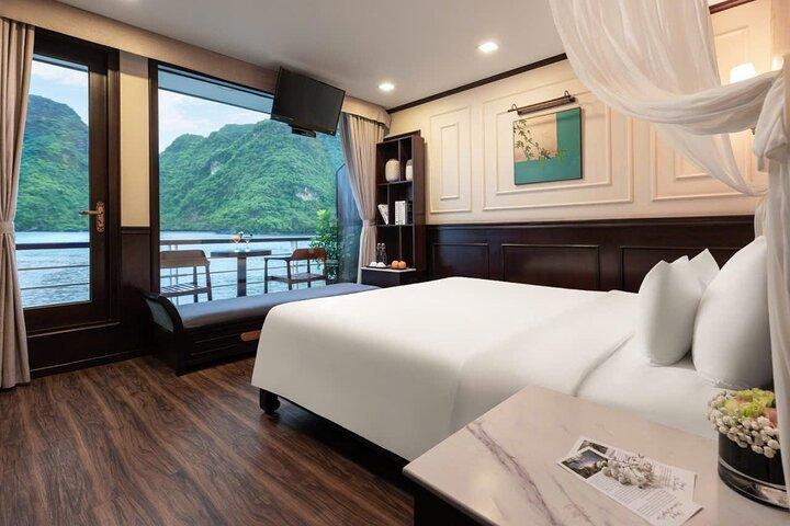 3-Day Lan Ha Bay 5* Cruises and Ninh Binh Day Tour with Bungalow