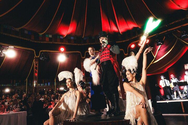 Burlesque Spectacular Dinner Show