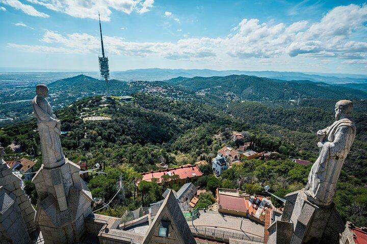 Private Full Day Tour of Barcelona by Car