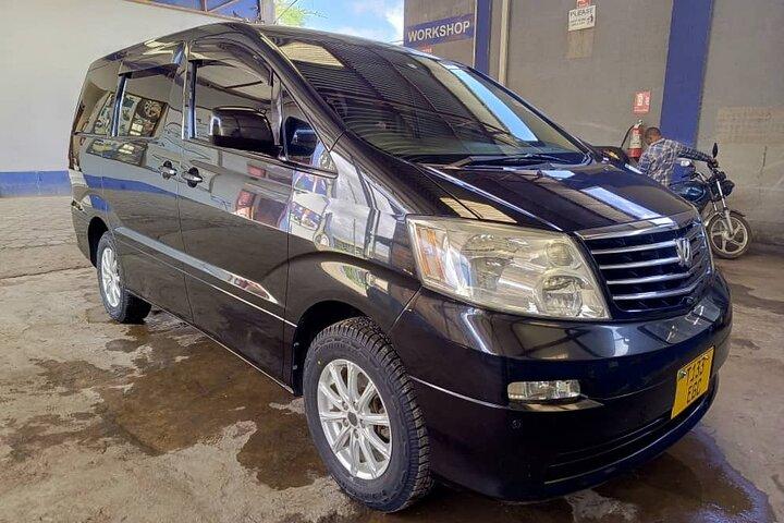 Kilimanjaro Airport to Arusha City Private Transfer
