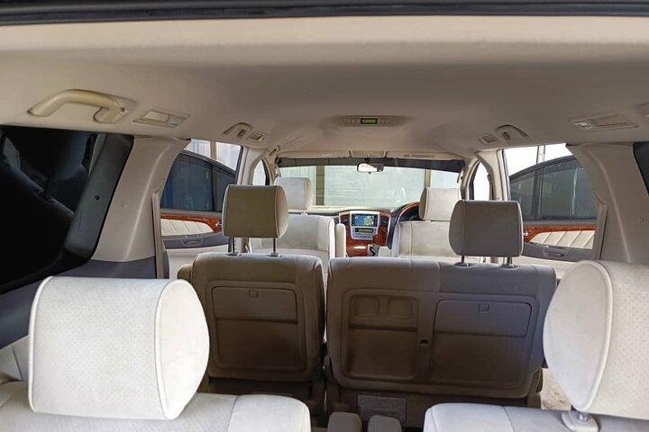 Kilimanjaro Airport to Arusha City Private Transfer