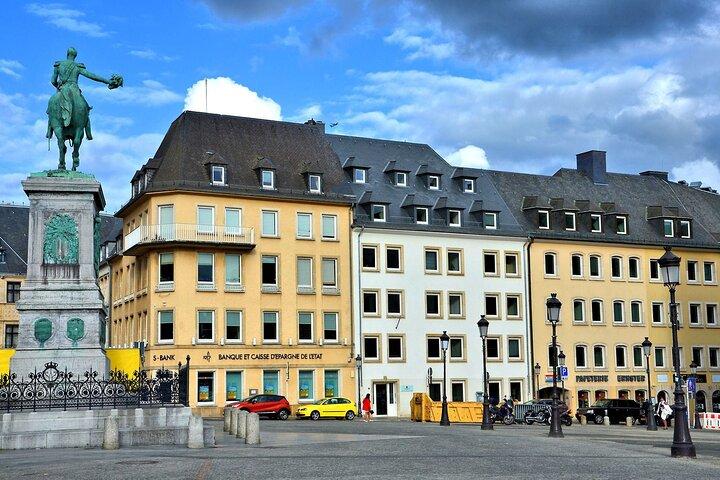 Luxembourg tour in Spanish : History and Charm