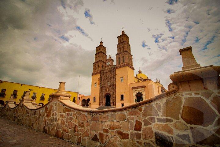 Group Tour to Dolores Hidalgo Atotonilco and San Miguel