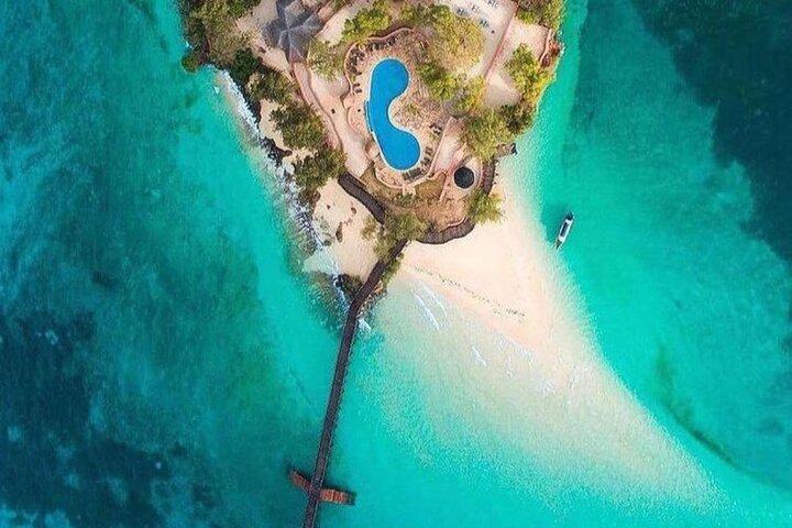 Private Stone Town Prison Island and Nakupenda Sandbank Tour