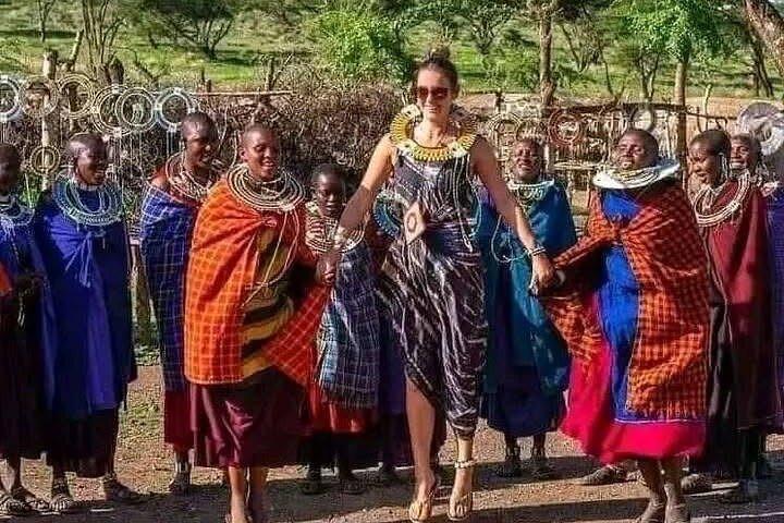 Day Trip to Hadzabe Tribe and Maasai Village Tour