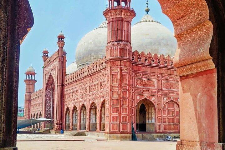 Pakistan Culture Express Guided Tours