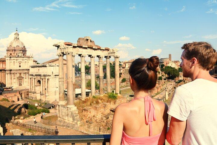 Family Adventure: Private Kids Tour of Colosseum & Ancient Rome