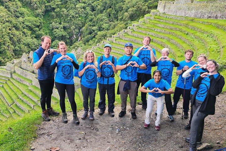 2-Day Inca Trail to Machu Picchu with VistadomeTrain