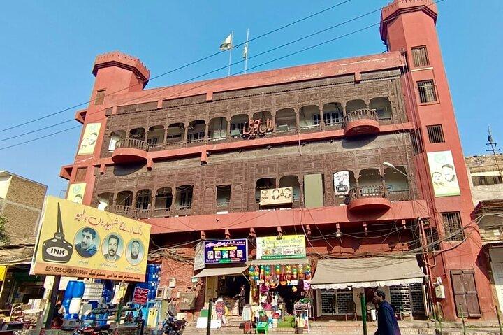 Rawalpindi guided private city tour, Old City Charm