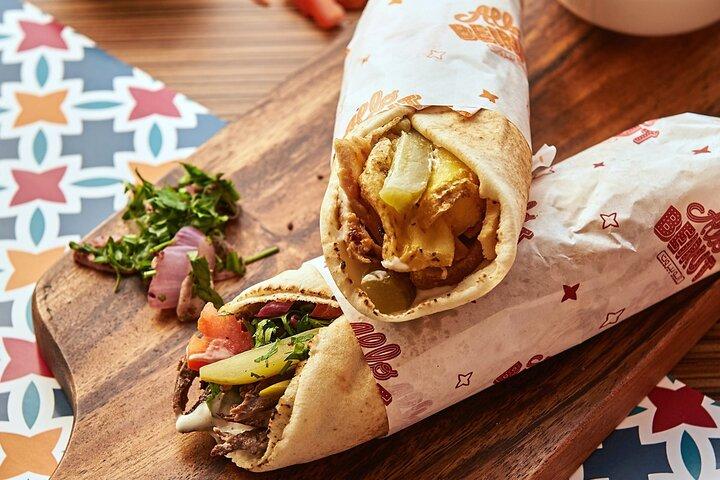 Dubai Old Town Walking Tour with Street Food Tastings