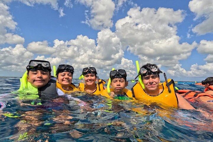 Cozumel Snorkel Tour to El Cielo, Palancar and Columbia