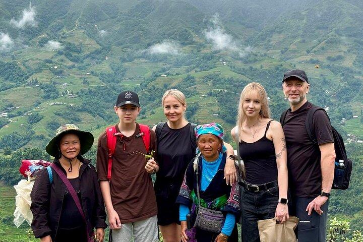 From Hanoi: Sapa Highlights 2-Day Trekking Tour & Hotel Stay