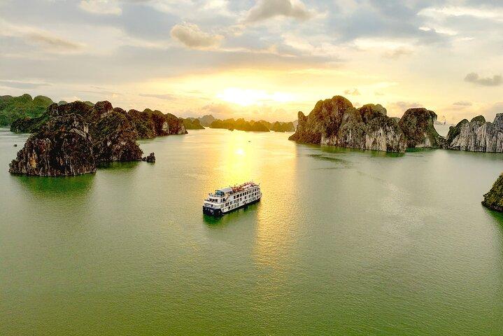 Sea Coral Luxury Escape Lan Ha Bay Overnight Cruise