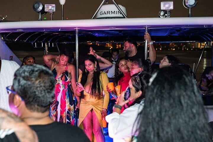 Dubai Marina Three Hour Superyacht Party + Optional Transport