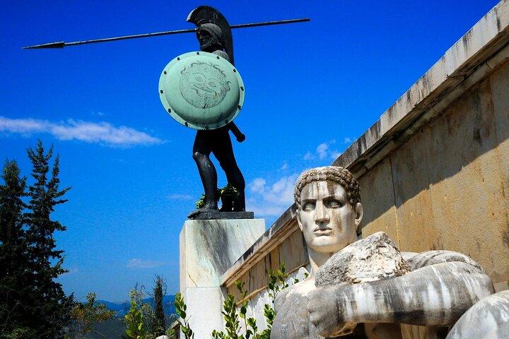 Private Thermopylae and Delphi Tour