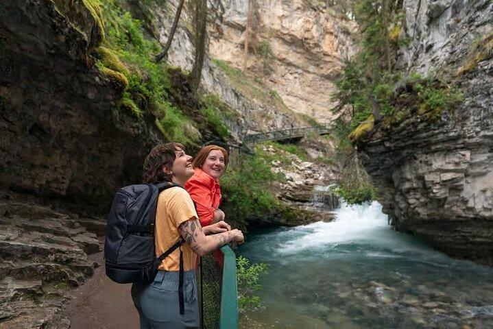 Lake Louise Moraine Emerald Lake Johnston Canyon Banff Yoho Tour