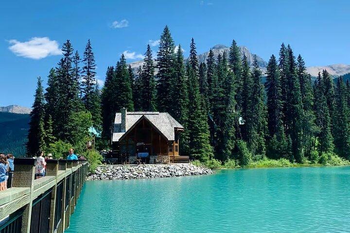 Lake Louise Moraine Emerald Lake Johnston Canyon Banff Yoho Tour