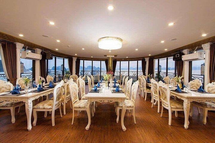 Hanoi : Halong Bay Overnight on 5-Star Verdure Lotus Cruise