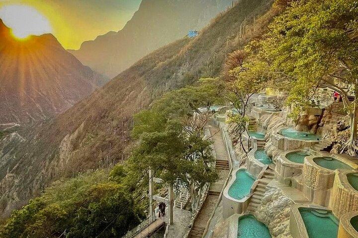 Private Tour to the Tolantongo Caves from Guanajuato