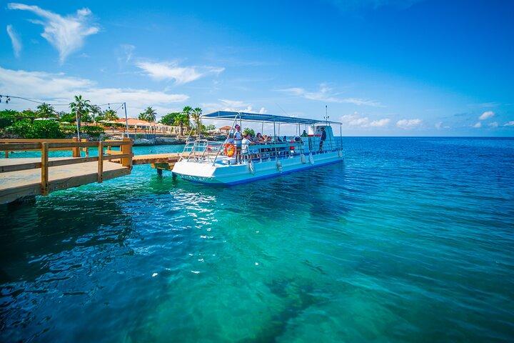 Curaçao tours Semi submarine Underwater Seaworld Explorer