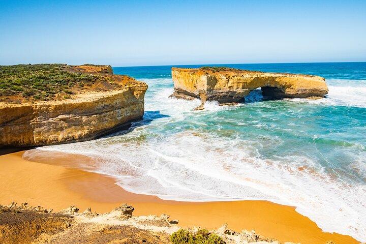 Great Ocean Road 10-Stop Tour: Sunset near 12 Apostles Coast