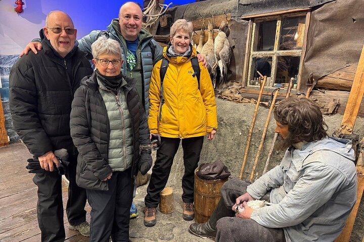 Guided Polar Bear Walk incl. Polaria & Polar Museum