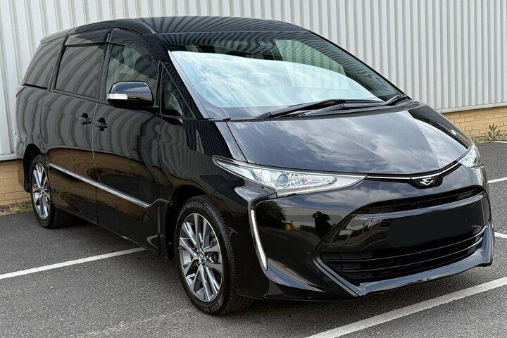 Arrival Transfer Abu Dhabi Airport AUH to Abu Dhabi by MPV