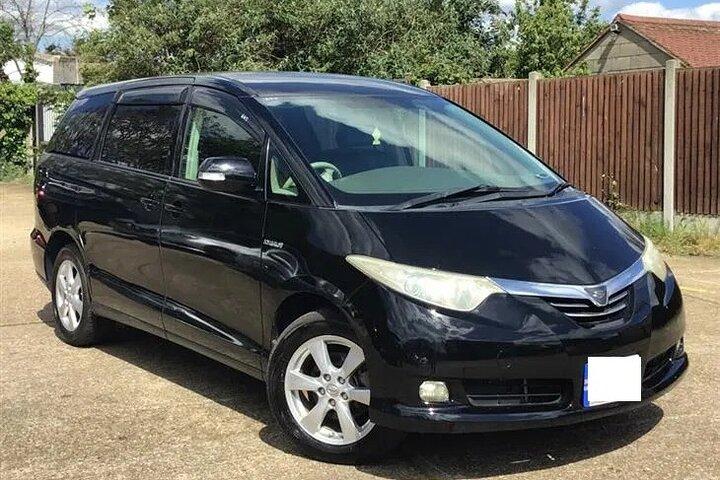 Arrival Transfer Abu Dhabi Airport AUH to Abu Dhabi by MPV