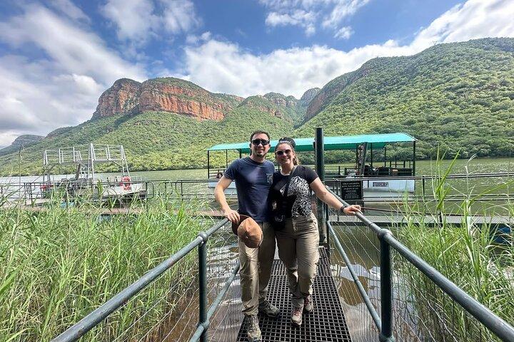 Blyde Boat Cruise & Moholoholo Animal Encounter Tour