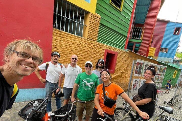 E-Scooter City Tour: Exploring Buenos Aires North & South