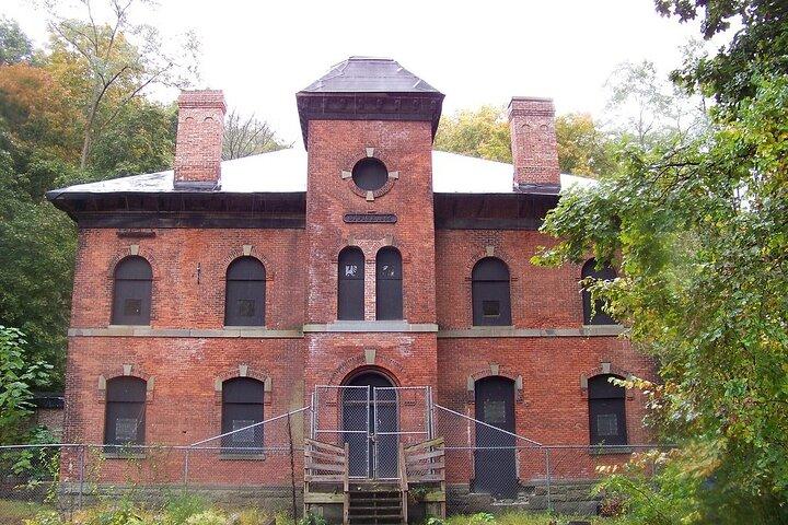 Hudson Valley Escape: Cold Spring & River Views Day Tour