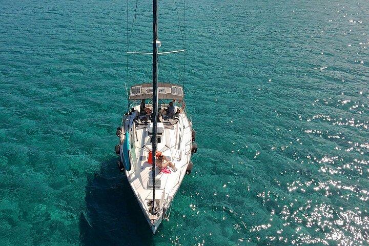 5 hours from Sithonia: Sailing trip secluded coves & Islands