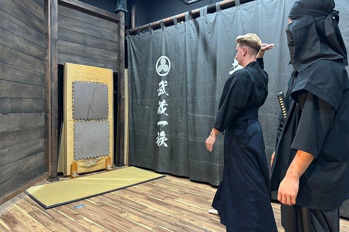 Real Samurai & Ninja Experience in Tokyo, 80‑Min Hands‑On Session