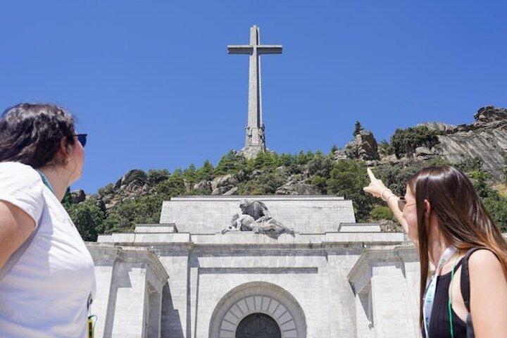 Half Day Tour to San Lorenzo de El Escorial Monastery from Madrid