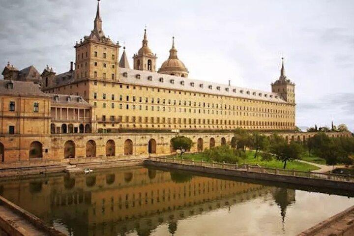 Half Day Tour to San Lorenzo de El Escorial Monastery from Madrid