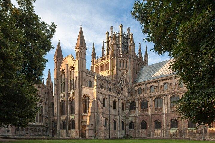 London to Cambridge University Tour with Alumni inc Kings College