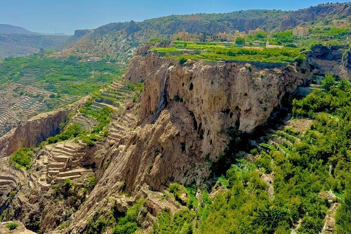 Mountains & Fortresses – Private Day Tour to Nizwa & Jebel Akhdar