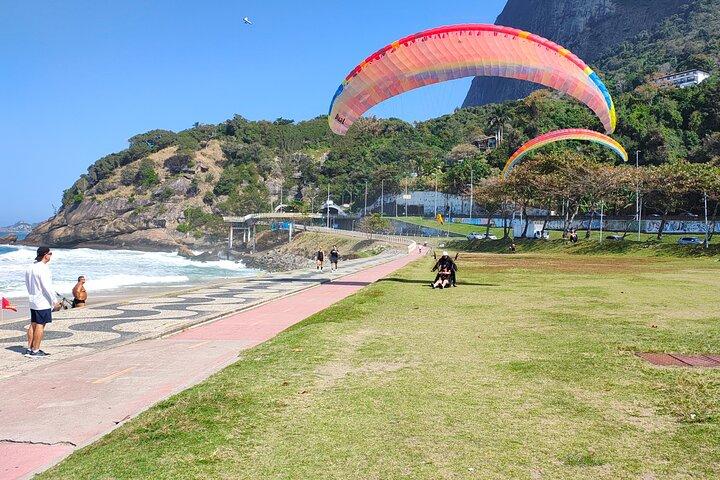Paragliding in Rio with BigFly crew pick up included.