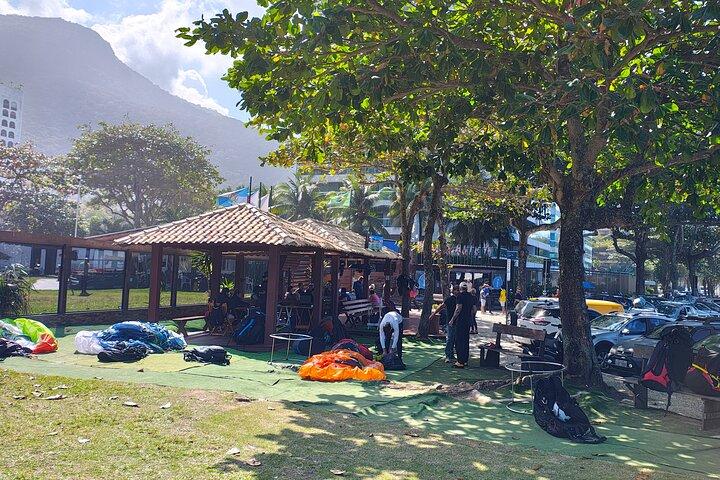 Paragliding in Rio with BigFly crew pick up included.