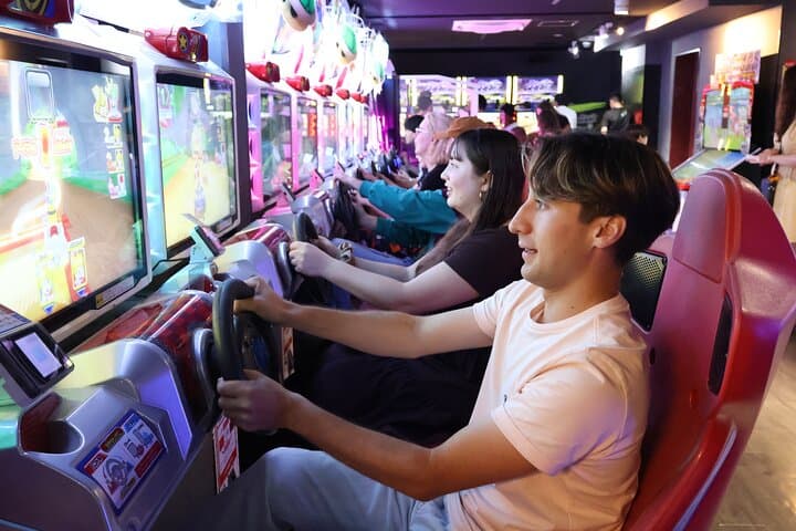 Tokyo: Private Akihabara Anime & Gaming Walking Tour