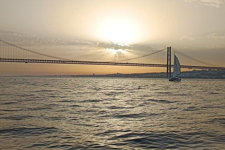 Lisbon Sunset Cruise on the Tagus River with Scenic Views