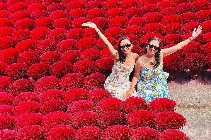From Hanoi: Explore Incense Village, Conical Hat & Lacquer Art