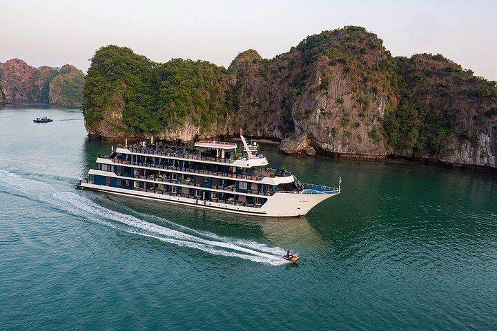 Premium Halong & Lan Ha Bay 3D2N Cruise with Jacuzzi & Balcony