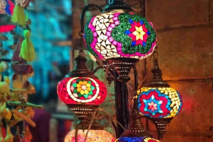 Discover Khalili: Culture Walk & Traditional Lunch&private Guide