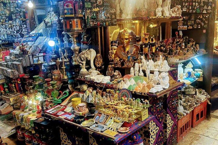 Discover Khalili: Culture Walk & Traditional Lunch&private Guide
