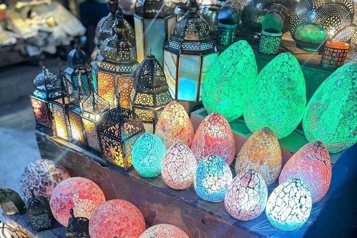 Discover Khalili: Culture Walk & Traditional Lunch&private Guide